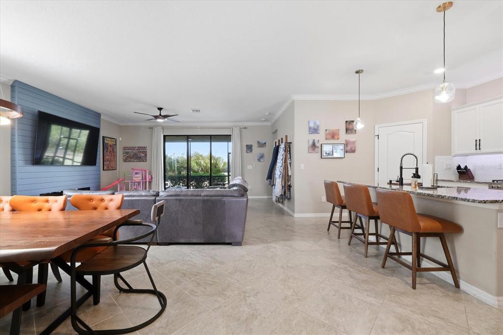 17234 Blue Ridge Place Bradenton, FL 34211 - Photo 4 of 47