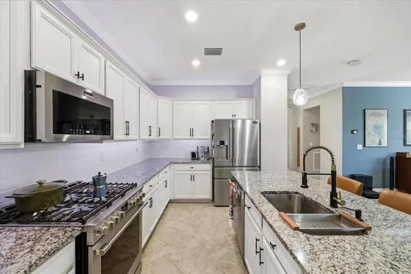 $3,800 | 17234 Blue Ridge Place, Bradenton, FL 34211