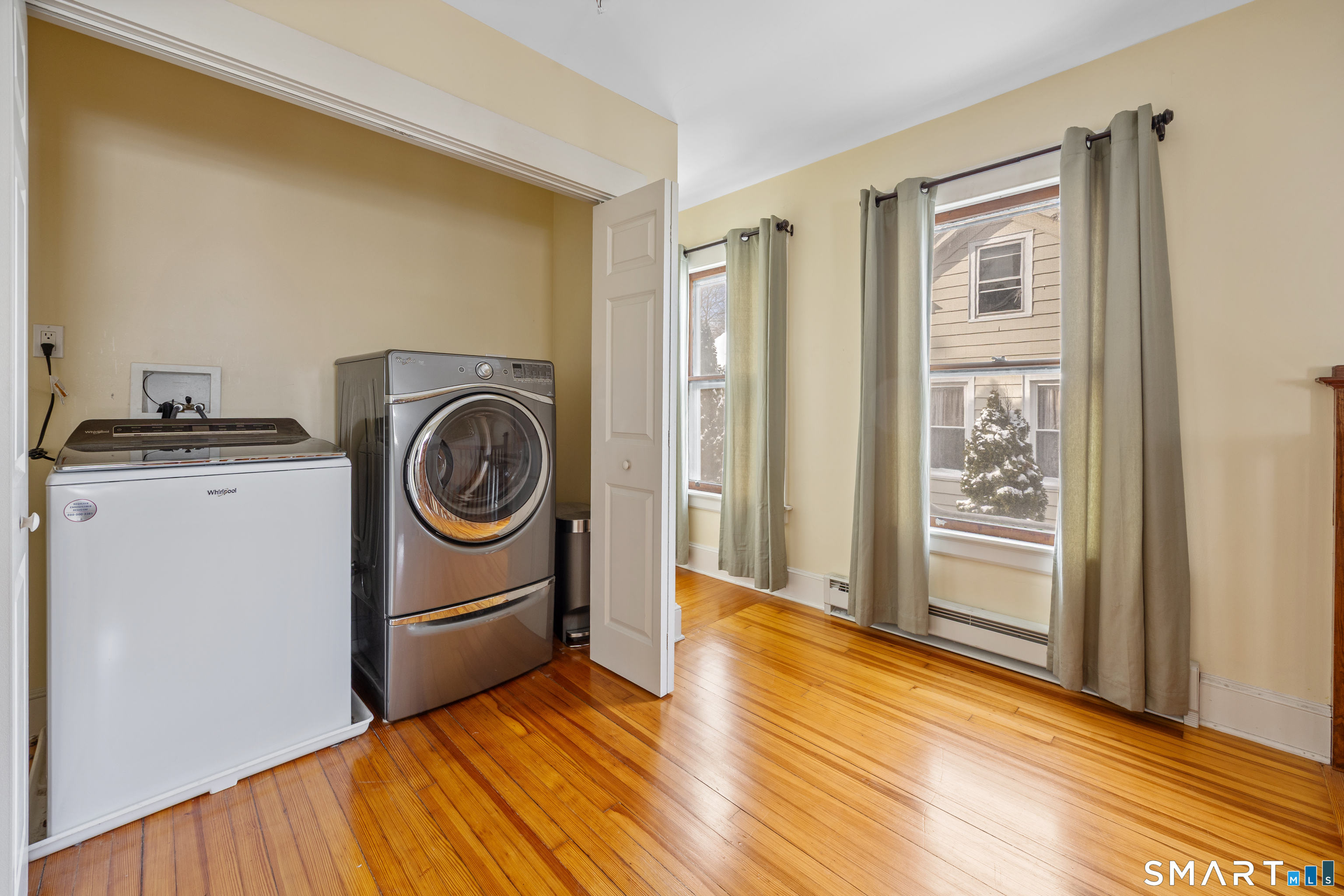 121 Liberty Street Meriden, CT 06450 - Photo 21 of 35