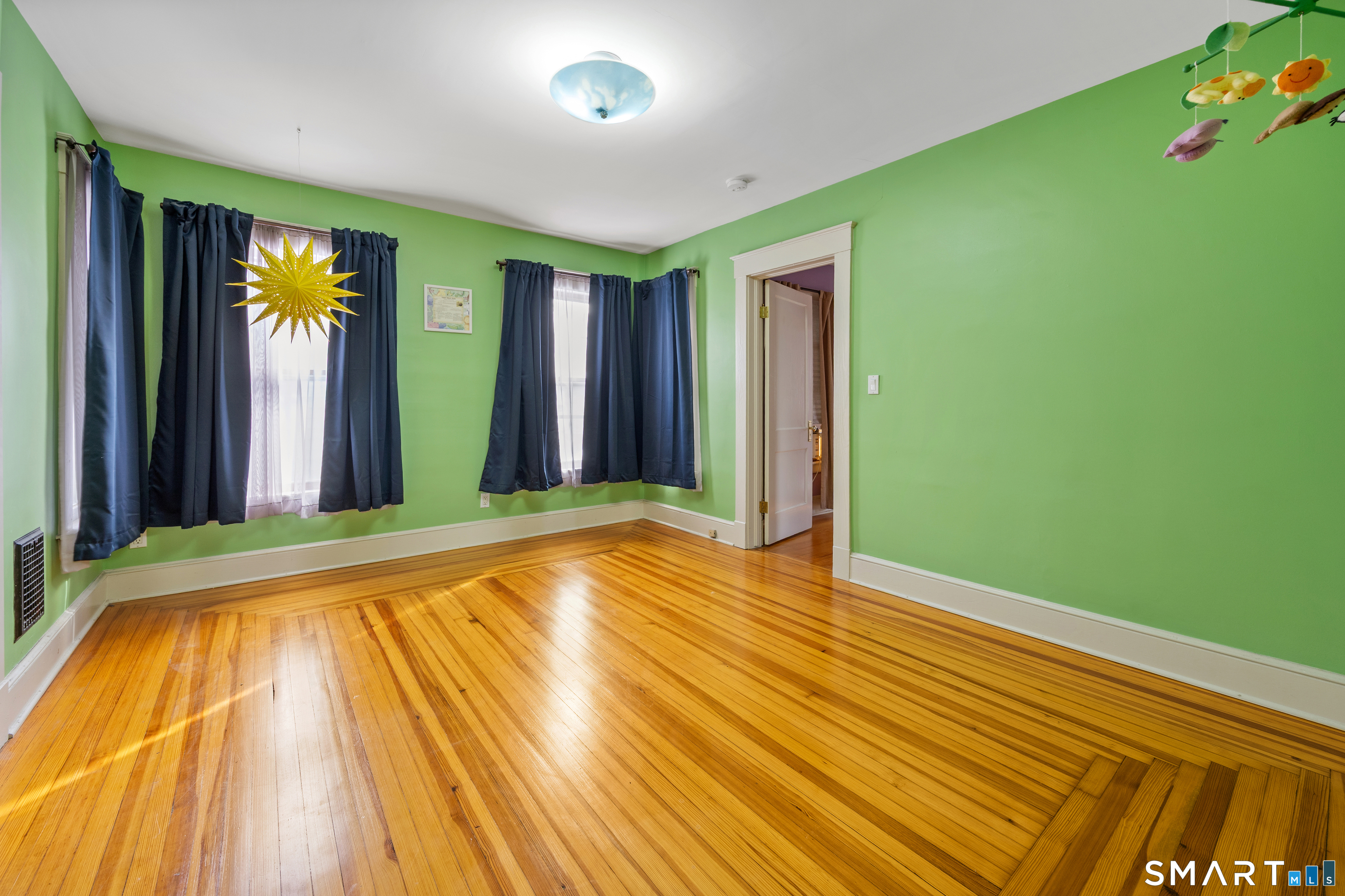 121 Liberty Street Meriden, CT 06450 - Photo 30 of 35