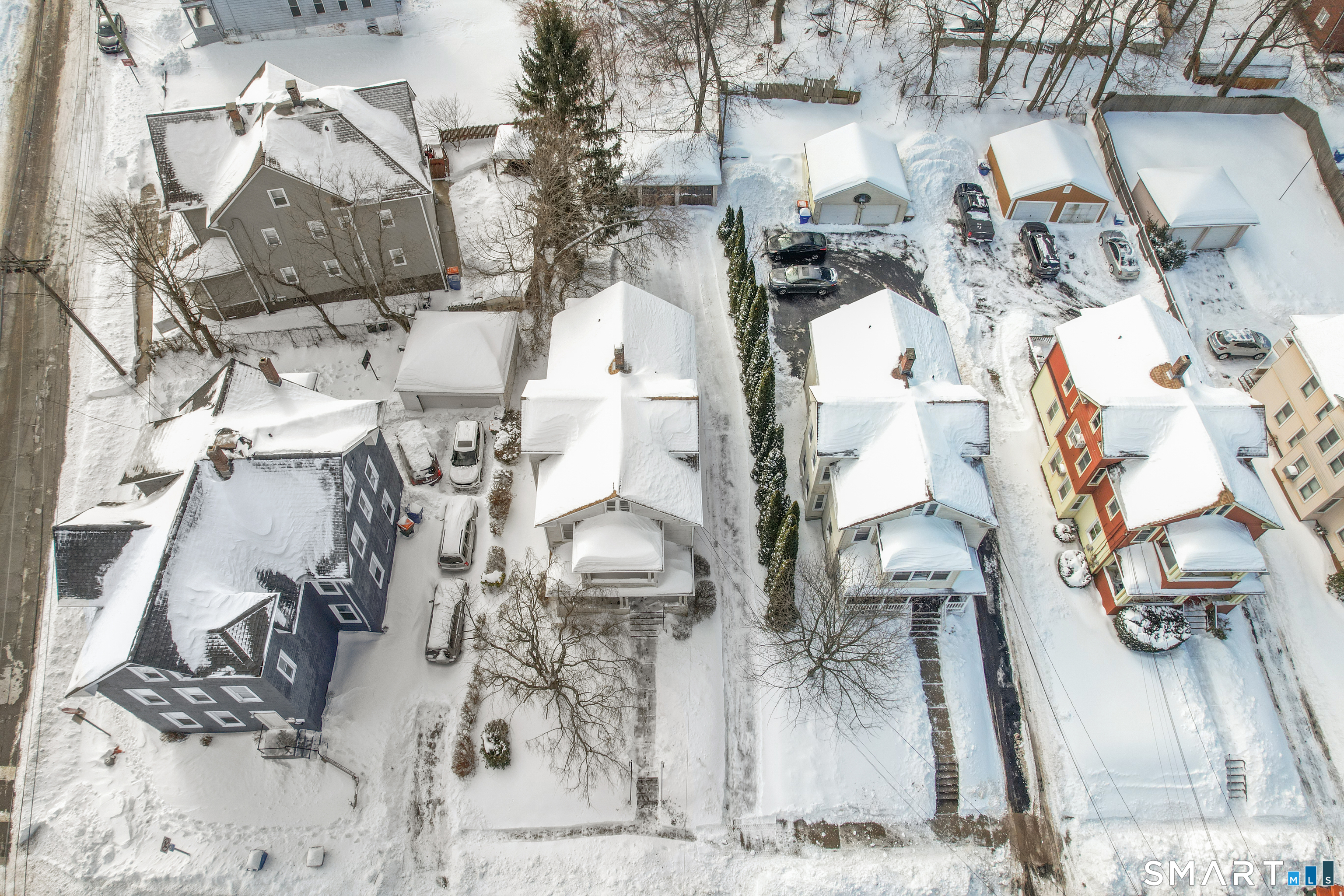 121 Liberty Street Meriden, CT 06450 - Photo 32 of 35