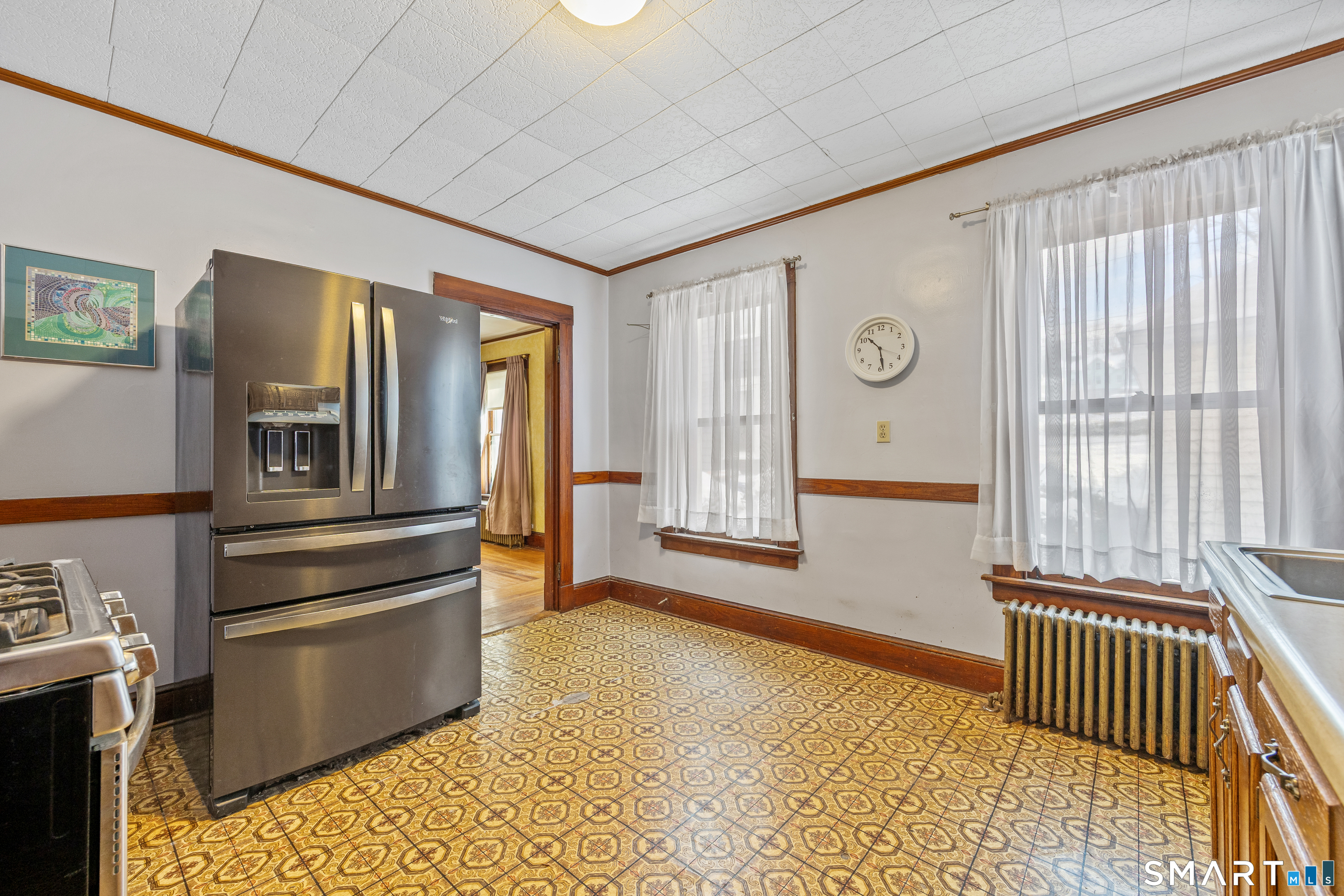 121 Liberty Street Meriden, CT 06450 - Photo 8 of 35