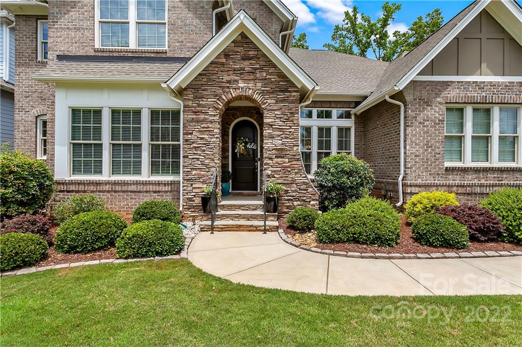 2241 Tatton Hall Road Fort Mill, SC 29715 - Photo 4 of 47 Gallery Image 4