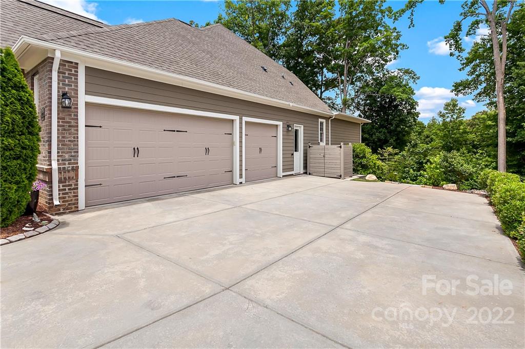 2241 Tatton Hall Road Fort Mill, SC 29715 - Photo 42 of 47 Gallery Image 42