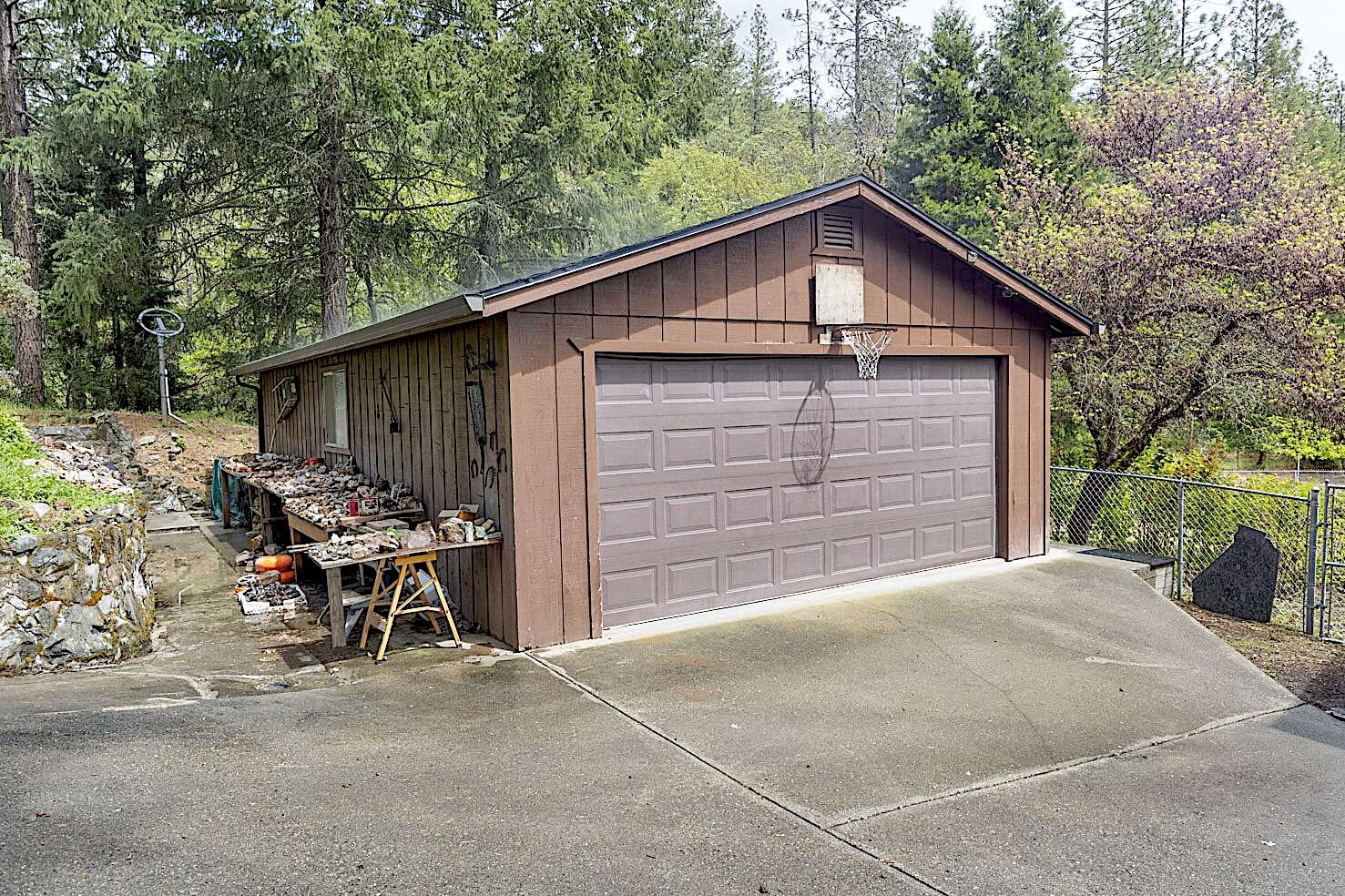 7310 North Applegate Road Grants Pass, OR 97527 - Photo 4 of 68 26-print-7310-n-applegate-rd