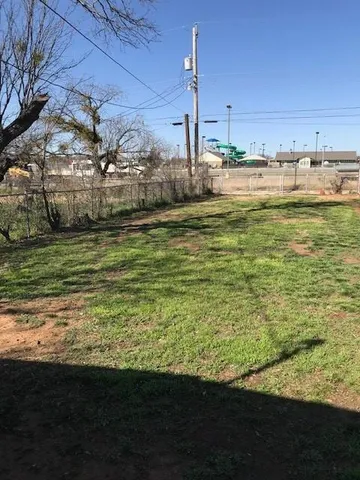 $1,495 | 2802 South 10th Street, Abilene, TX 79605