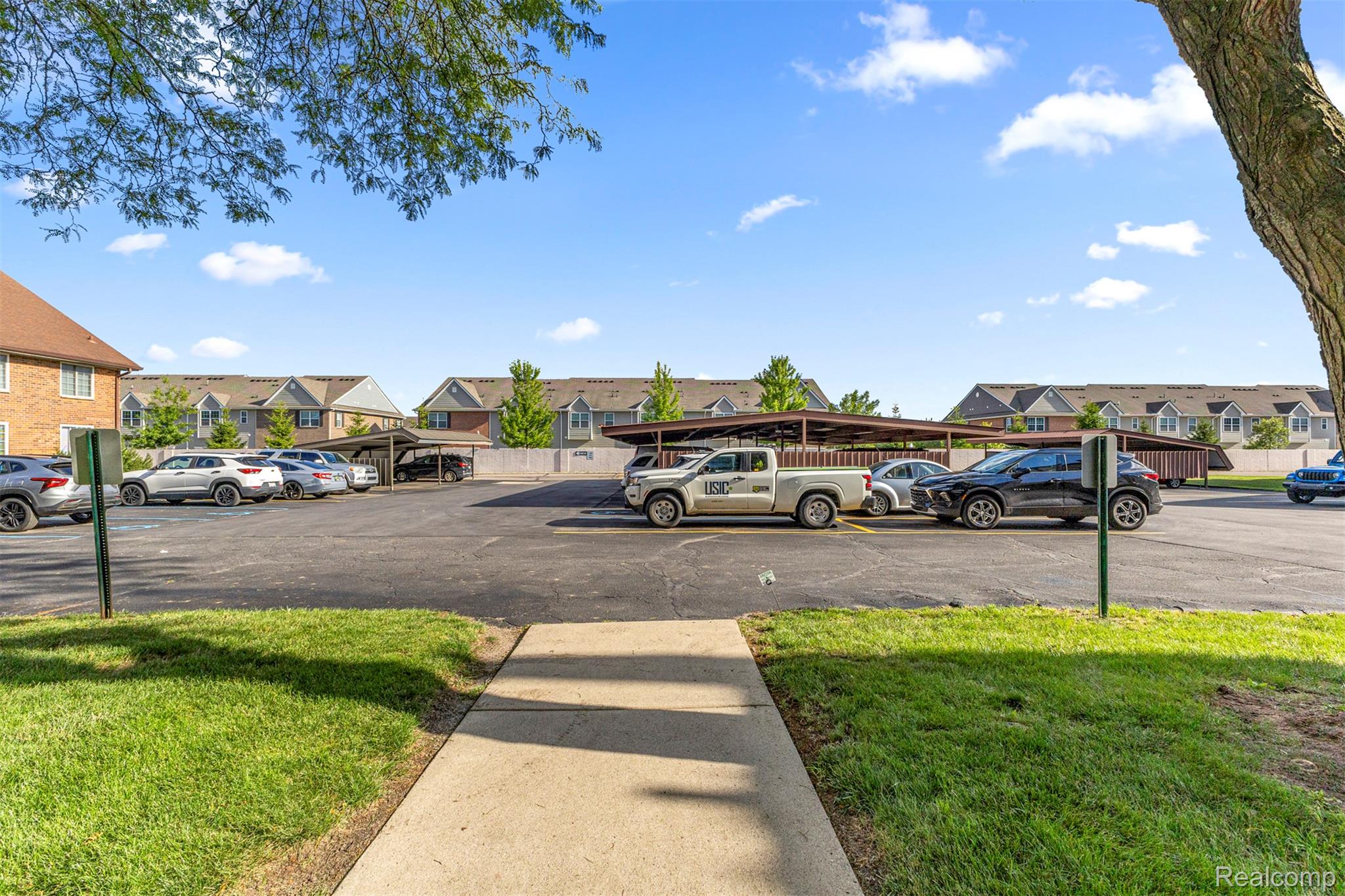 30220 Southfield Road Southfield, MI 48076 - Photo 8 of 13 11.jpg
