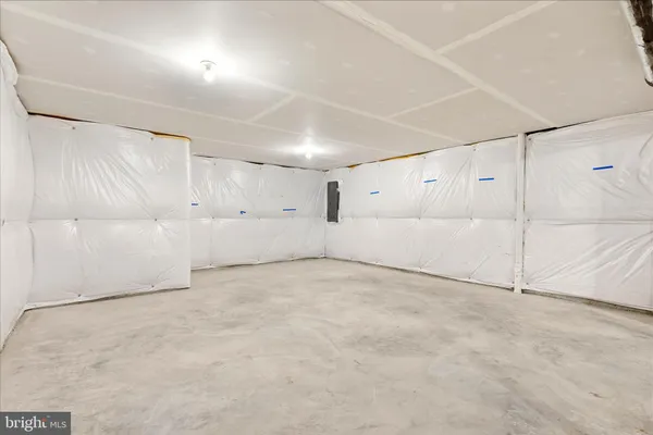 $414,900 | 250 Stager Avenue, Falling Waters, WV 25419