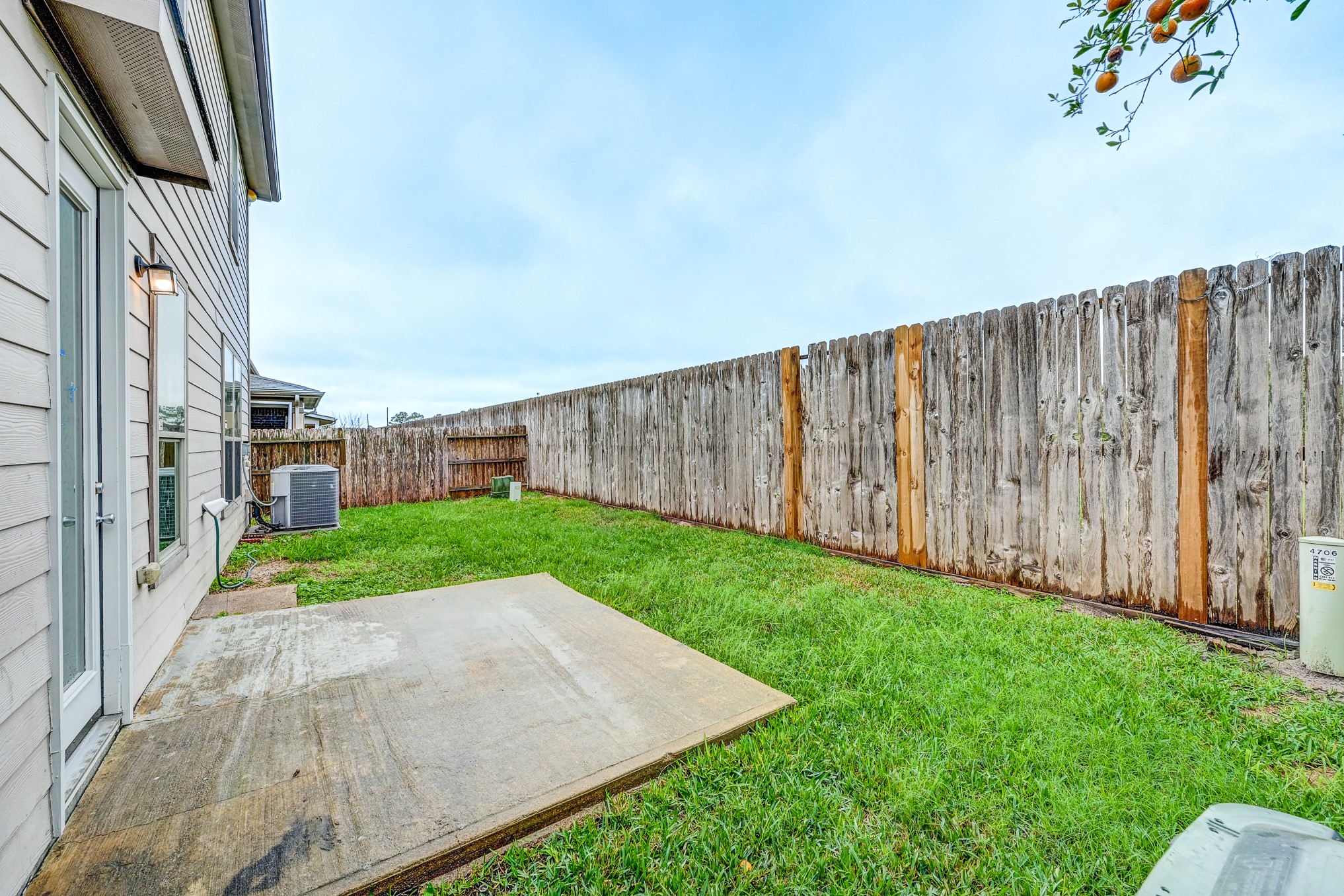 4706 Mint Trail Houston, TX 77066 - Photo 40 of 46 a view of a back yard