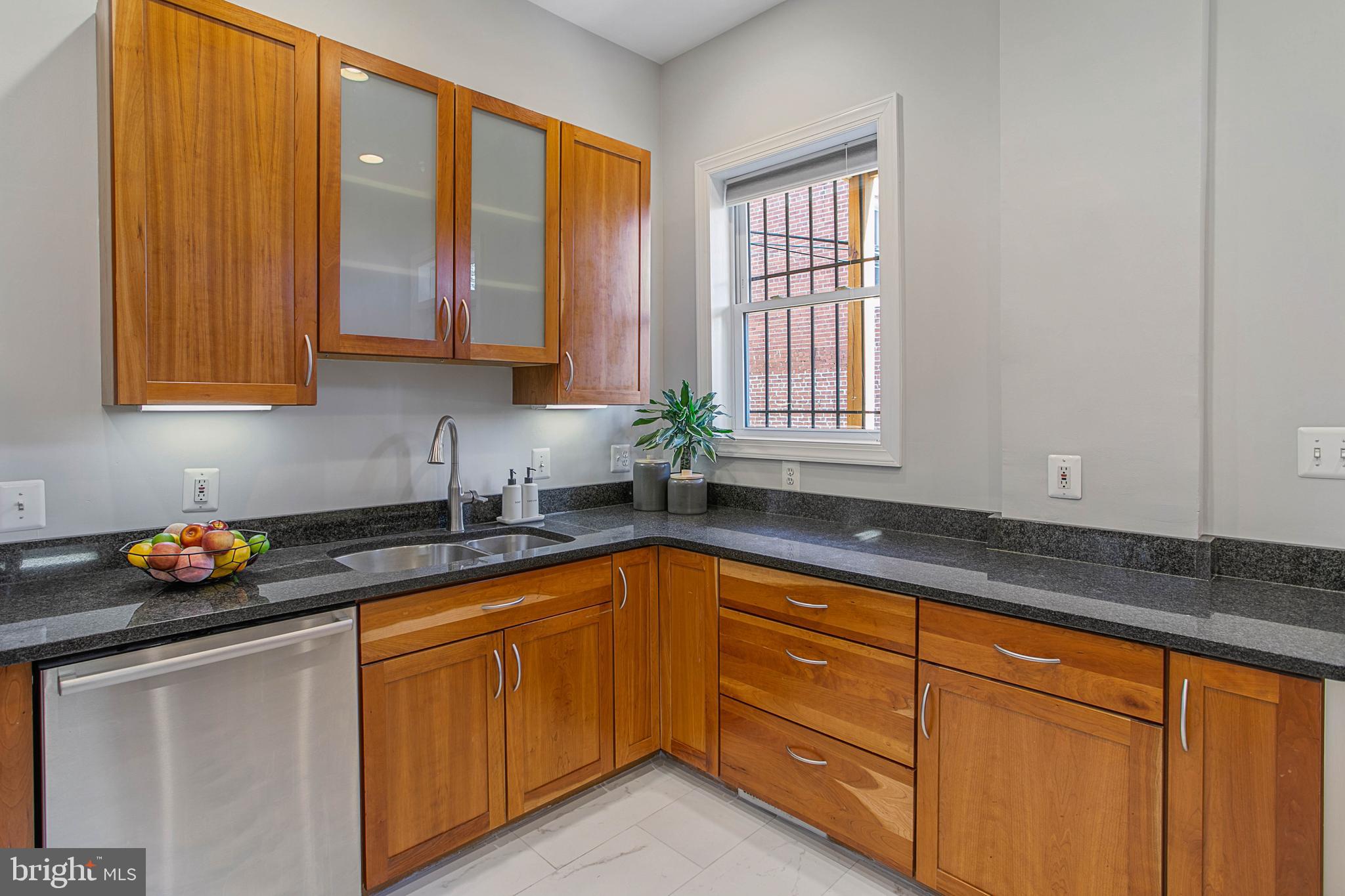 2825 13th Street Northwest Washington, DC 20009 - Photo 14 of 49