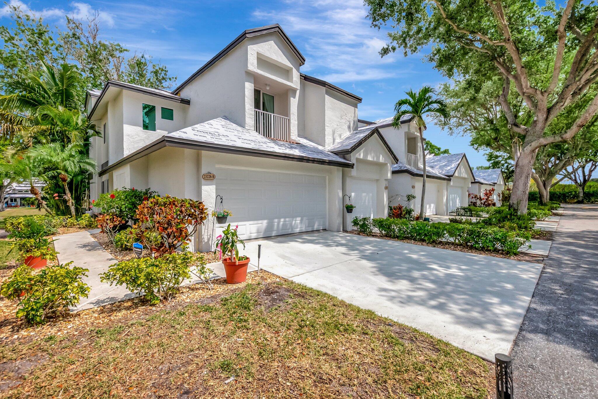23228 Fountain View Drive, Unit B Boca Raton, FL 33433 - Photo 1 of 49 Exterior Front/End unit