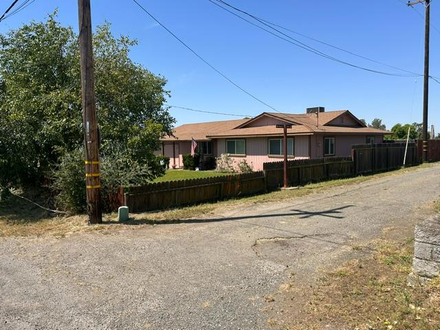 7249 West 4th Street Rio Linda, CA 95673 - Photo 14 of 36 Other side of Exterior from front