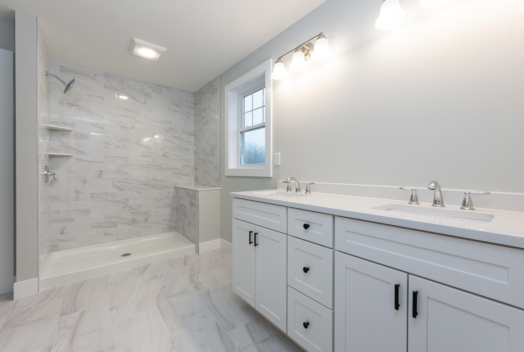 12 Robin Way, Unit 5 Chester, NH 03036 - Photo 16 of 22