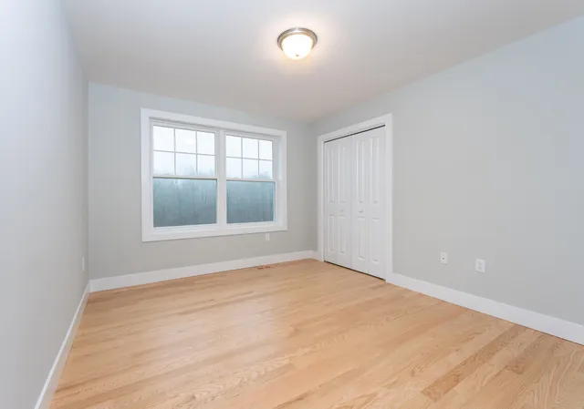 $799,900 | 12 Robin Way, Unit 5, Chester, NH 03036