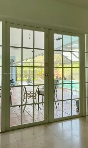 $4,000 | 9041 Southwest 88th Street, Unit 9041, Miami, FL 33173