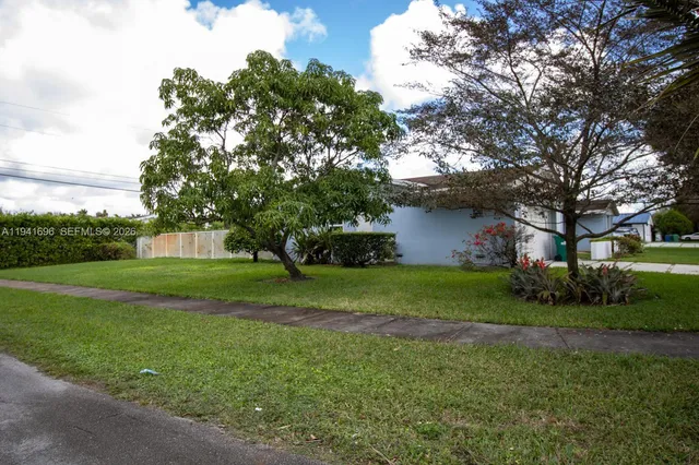 $4,000 | 9041 Southwest 88th Street, Unit 9041, Miami, FL 33173