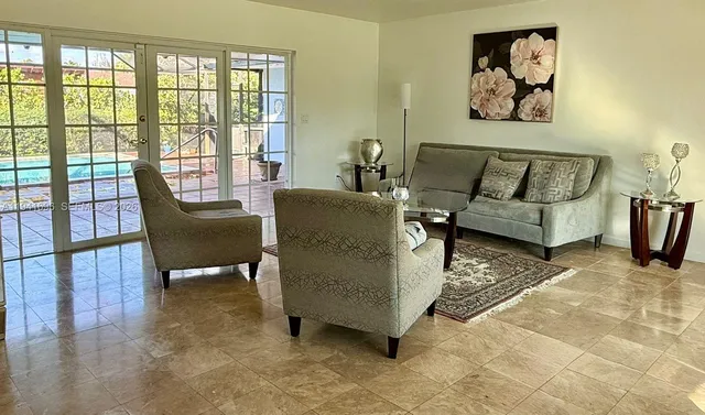 $4,000 | 9041 Southwest 88th Street, Unit 9041, Miami, FL 33173