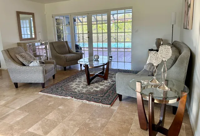 $4,000 | 9041 Southwest 88th Street, Unit 9041, Miami, FL 33173