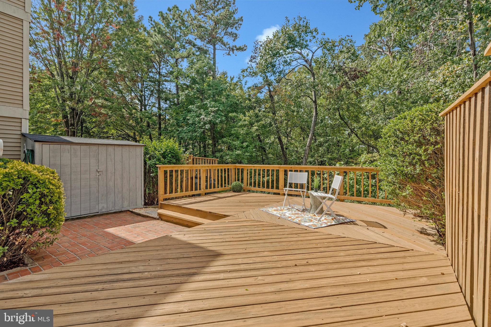 1628 Barnstead Drive Reston, VA 20194 - Photo 34 of 41