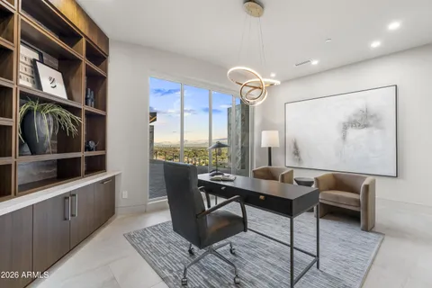 $10,000,000 | 6800 North 39th Place, Paradise Valley, AZ 85253