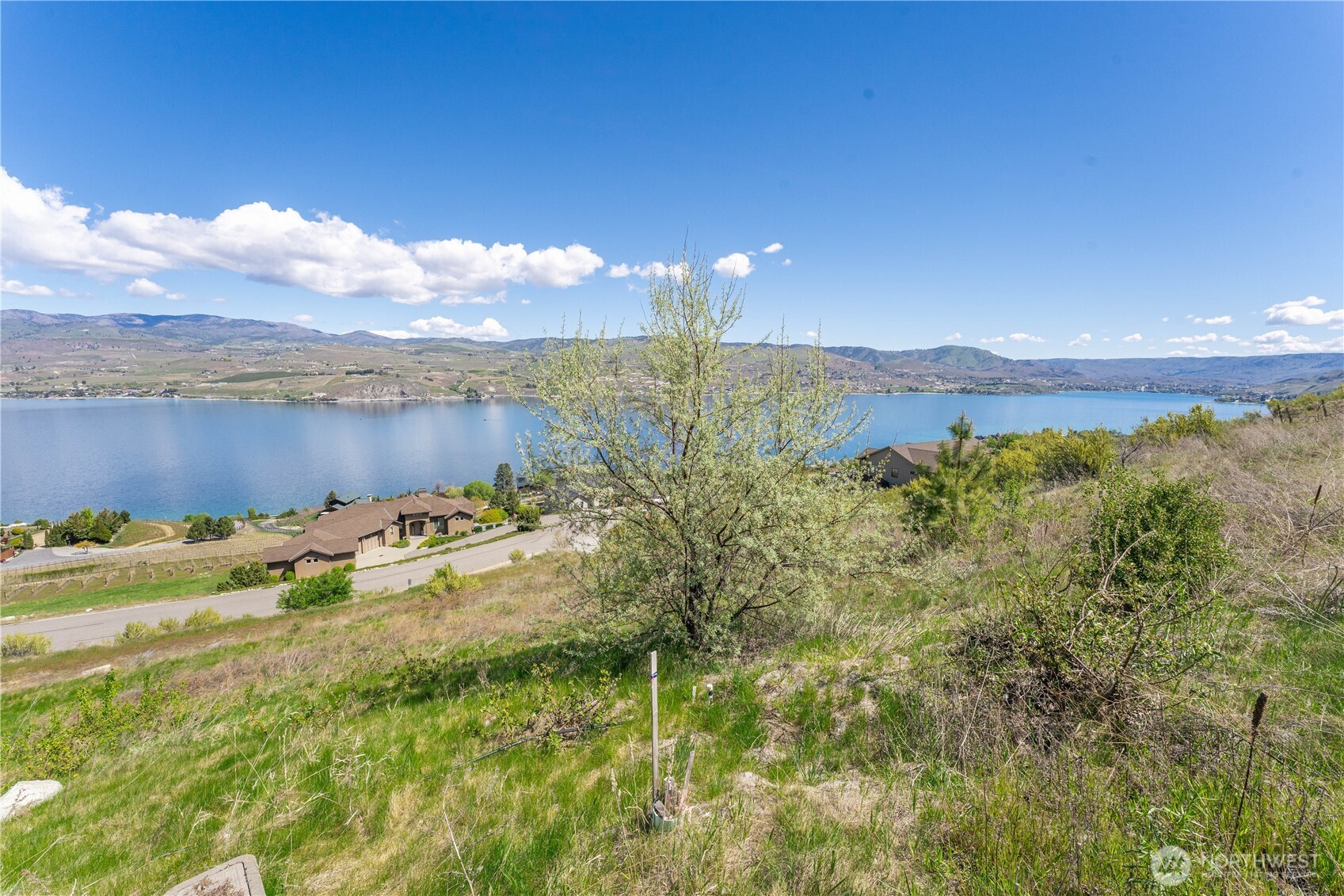 306 Clos Chevalle Road Chelan, WA 98816 - Photo 24 of 28