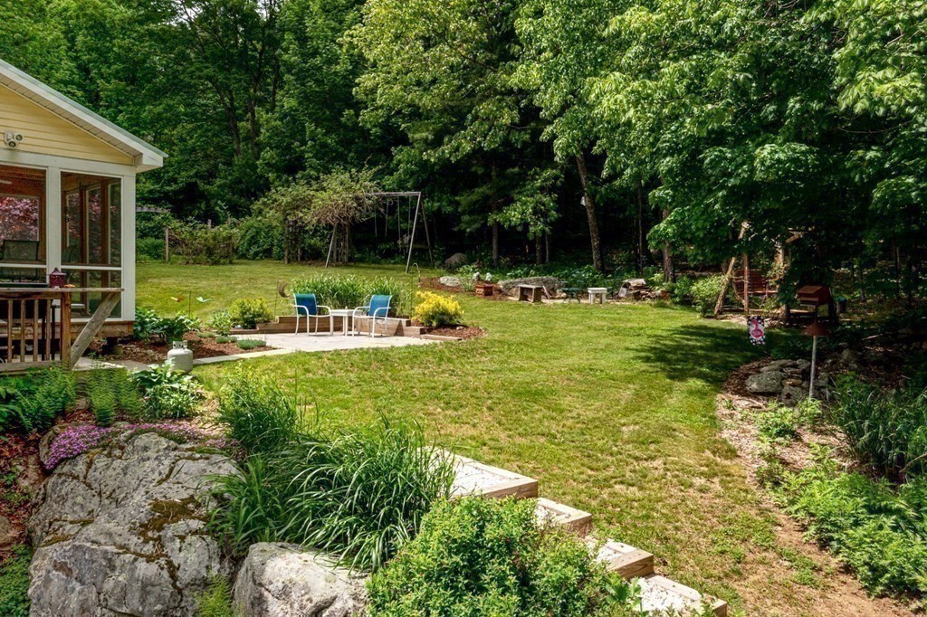 444 Loring Road Barre, MA 01005 - Photo 27 of 37