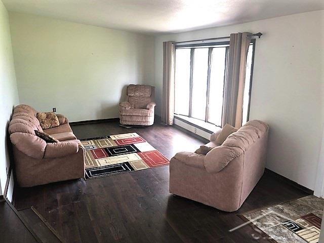 5827 West Caro Road Vassar, MI 48768 - Photo 2 of 13 31362845-1.JPG