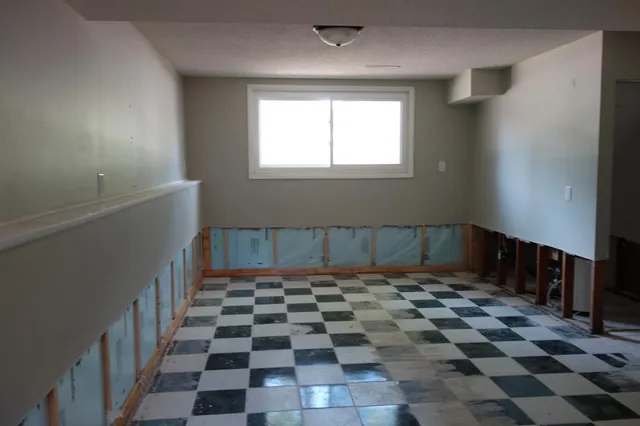 $179,900 | 1801 Linn Drive, Owatonna, MN 55060