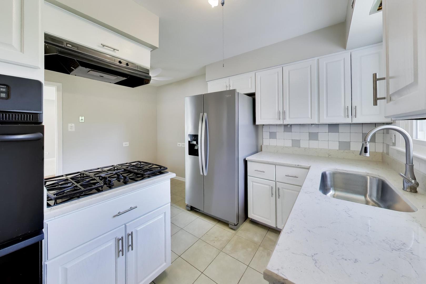 7630 Beckwith Road Morton Grove, IL 60053 - Photo 10 of 37