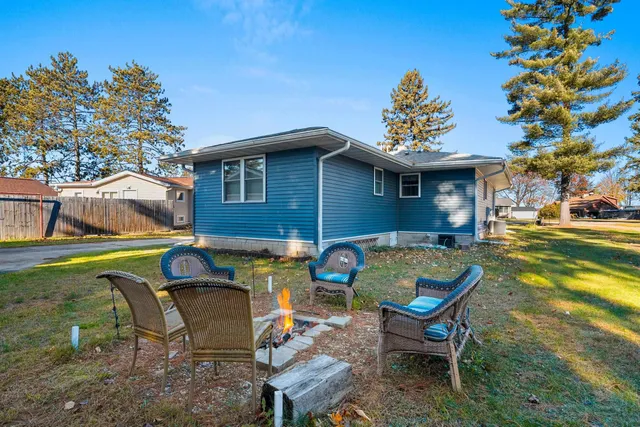 $279,900 | 13160 Parkway Road, Pound, WI 54161