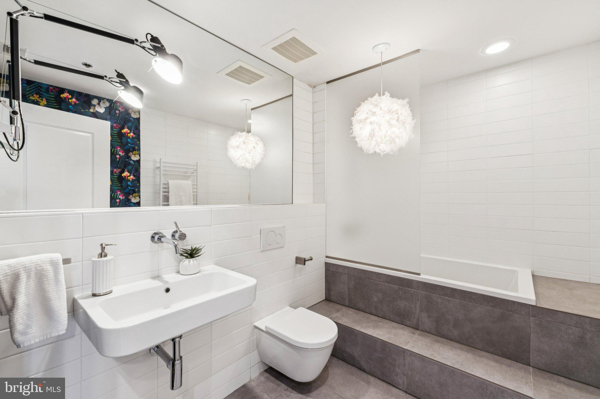 2125 14th Street Northwest, Unit 315W Washington, DC 20009 - Photo 20 of 46