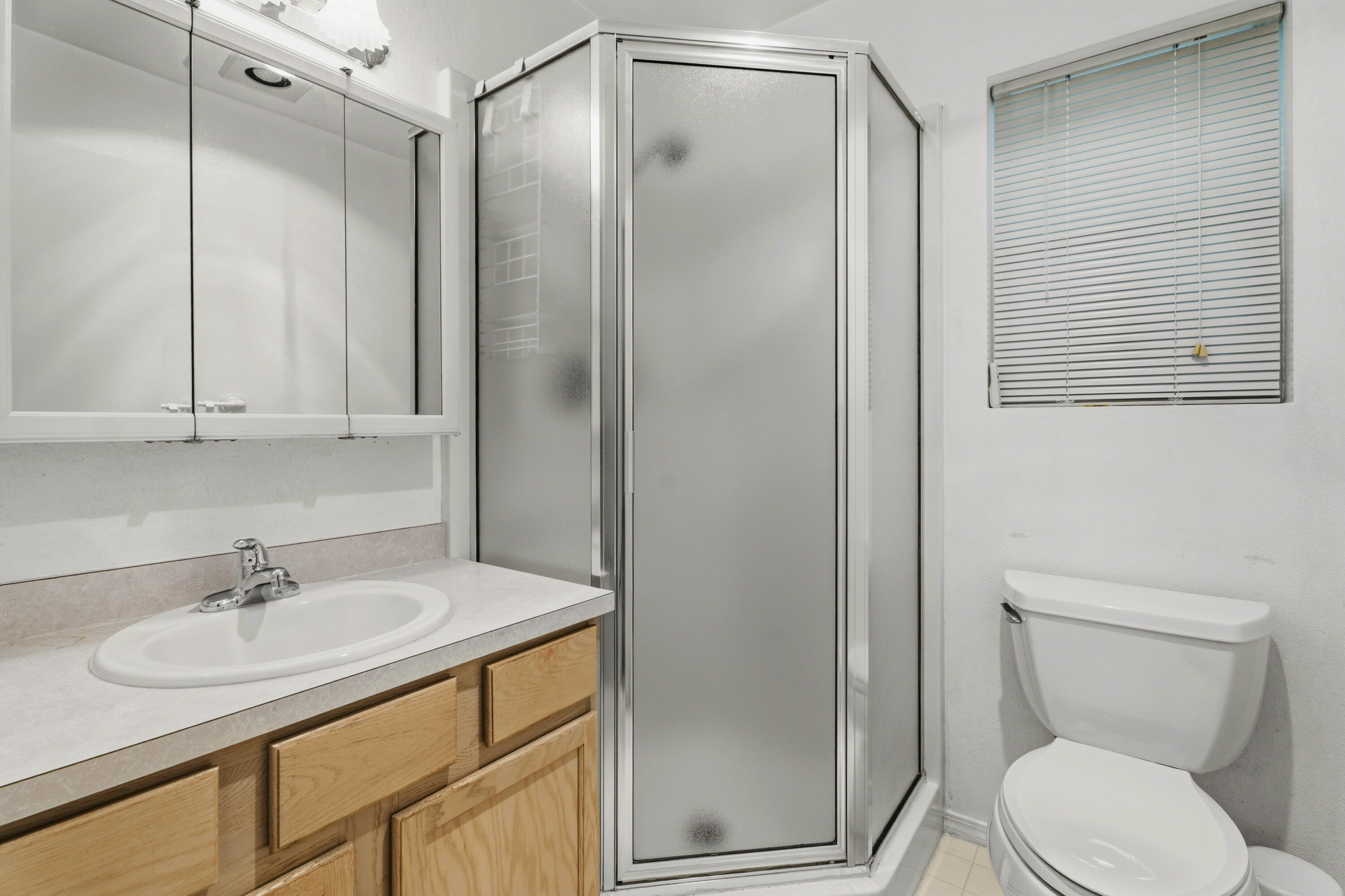 55885 Osprey Road Bend, OR 97707 - Photo 18 of 58 Primary bedroom's bathroom with step-in shower.