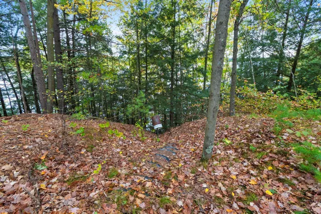 $237,500 | 6188 Dogwood Lane, Oconto, WI 54153