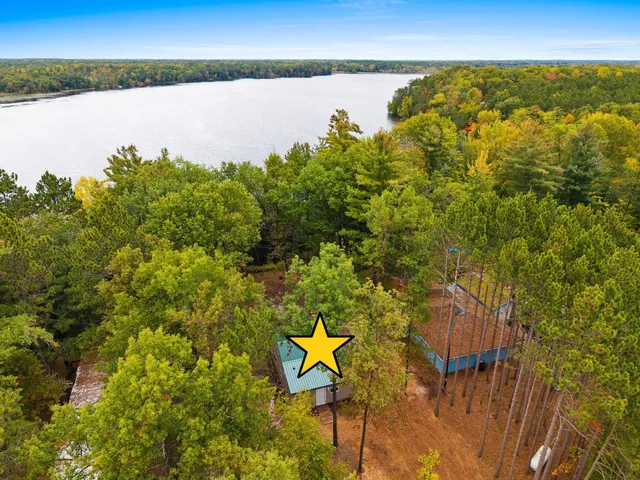 $237,500 | 6188 Dogwood Lane, Oconto, WI 54153