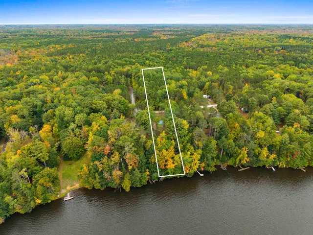 $237,500 | 6188 Dogwood Lane, Oconto, WI 54153