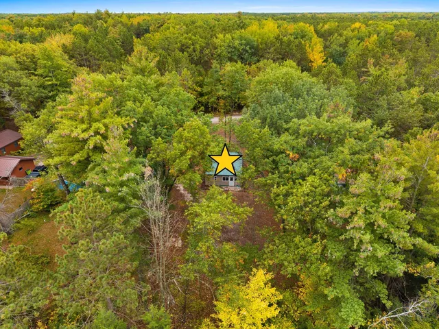 $237,500 | 6188 Dogwood Lane, Oconto, WI 54153