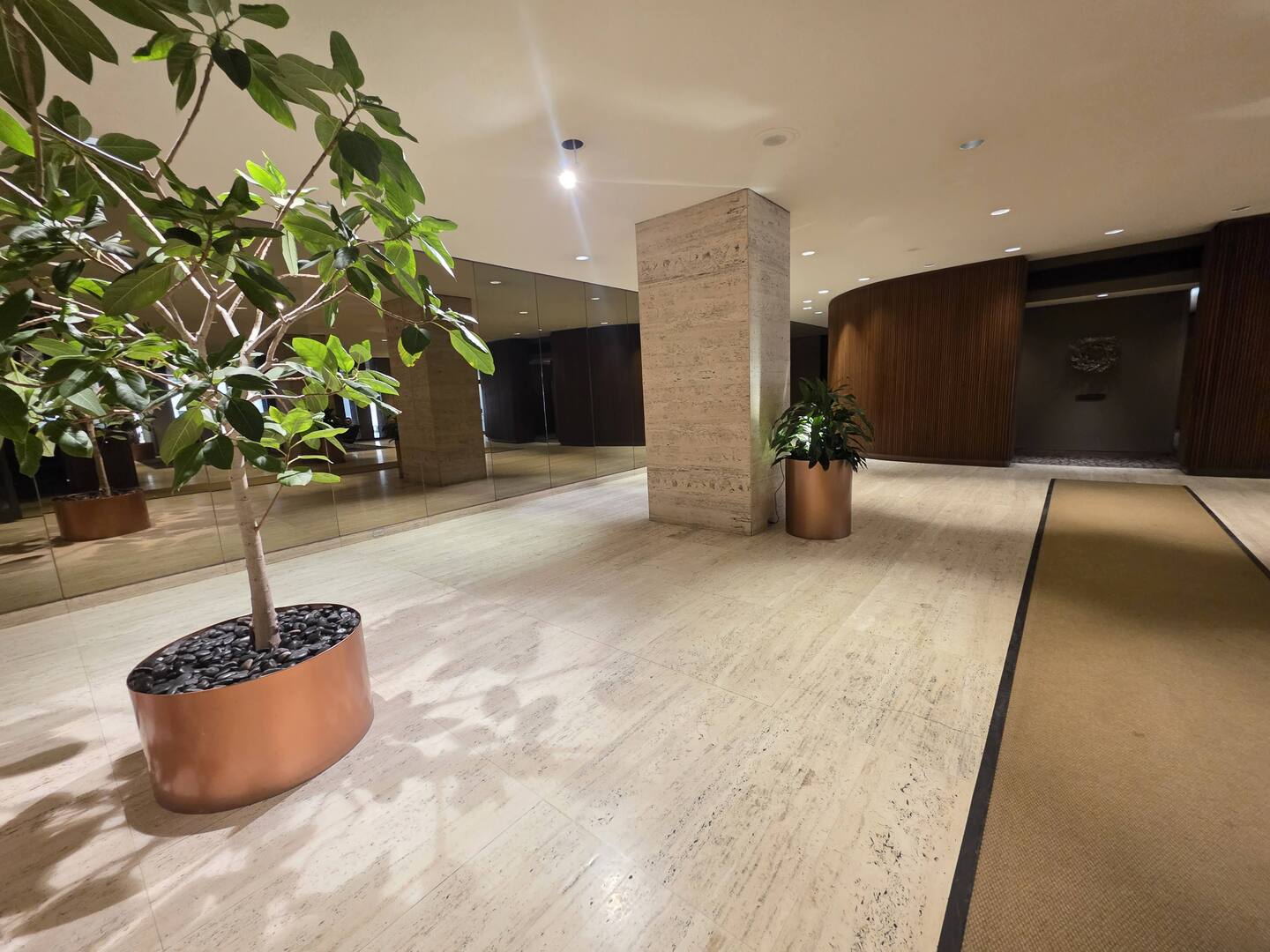 6033 North Sheridan Road, Unit 10D Chicago, IL 60660 - Photo 3 of 30