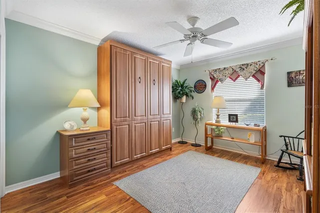 $335,000 | 939 Livingston Loop, The Villages, FL 32162