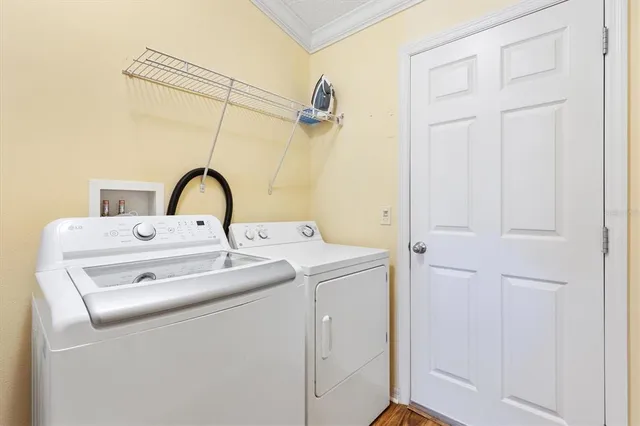 $335,000 | 939 Livingston Loop, The Villages, FL 32162