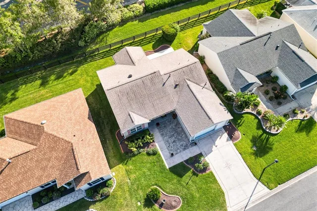 $335,000 | 939 Livingston Loop, The Villages, FL 32162