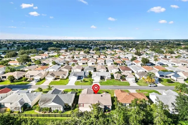 $335,000 | 939 Livingston Loop, The Villages, FL 32162