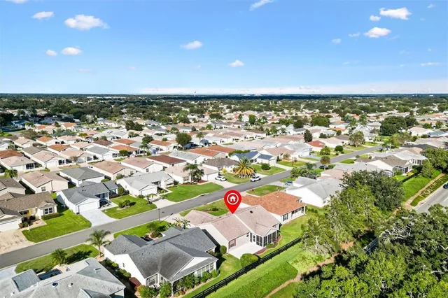 $335,000 | 939 Livingston Loop, The Villages, FL 32162