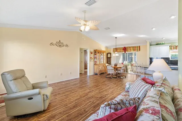 $335,000 | 939 Livingston Loop, The Villages, FL 32162