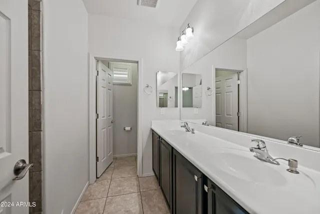 $2,050 | 27358 North 174th Lane, Surprise, AZ 85387