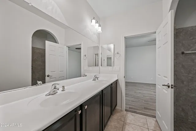 $2,050 | 27358 North 174th Lane, Surprise, AZ 85387