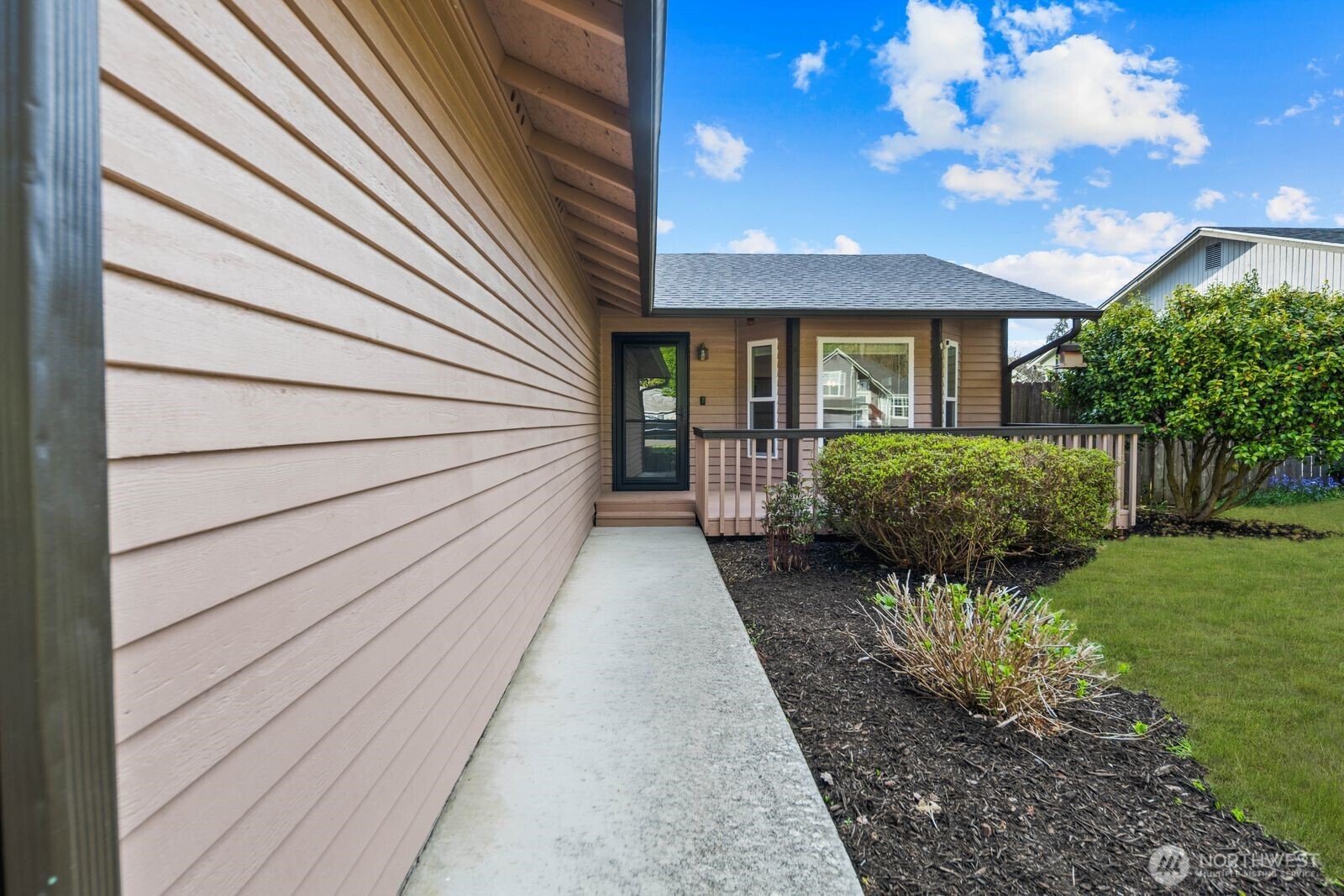 26121 193rd Place Southeast Covington, WA 98042 - Photo 2 of 21 a front view of a house with garden