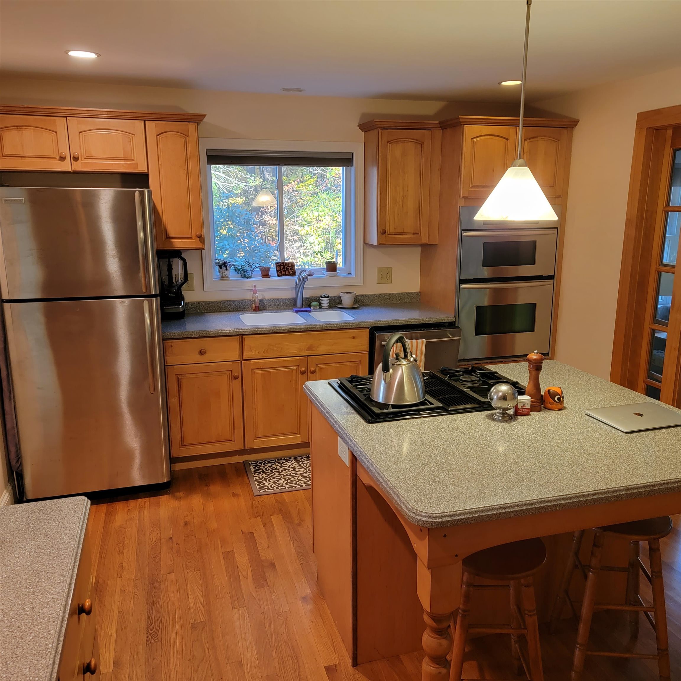 248 Dover Point Road Dover, NH 03820 - Photo 7 of 17