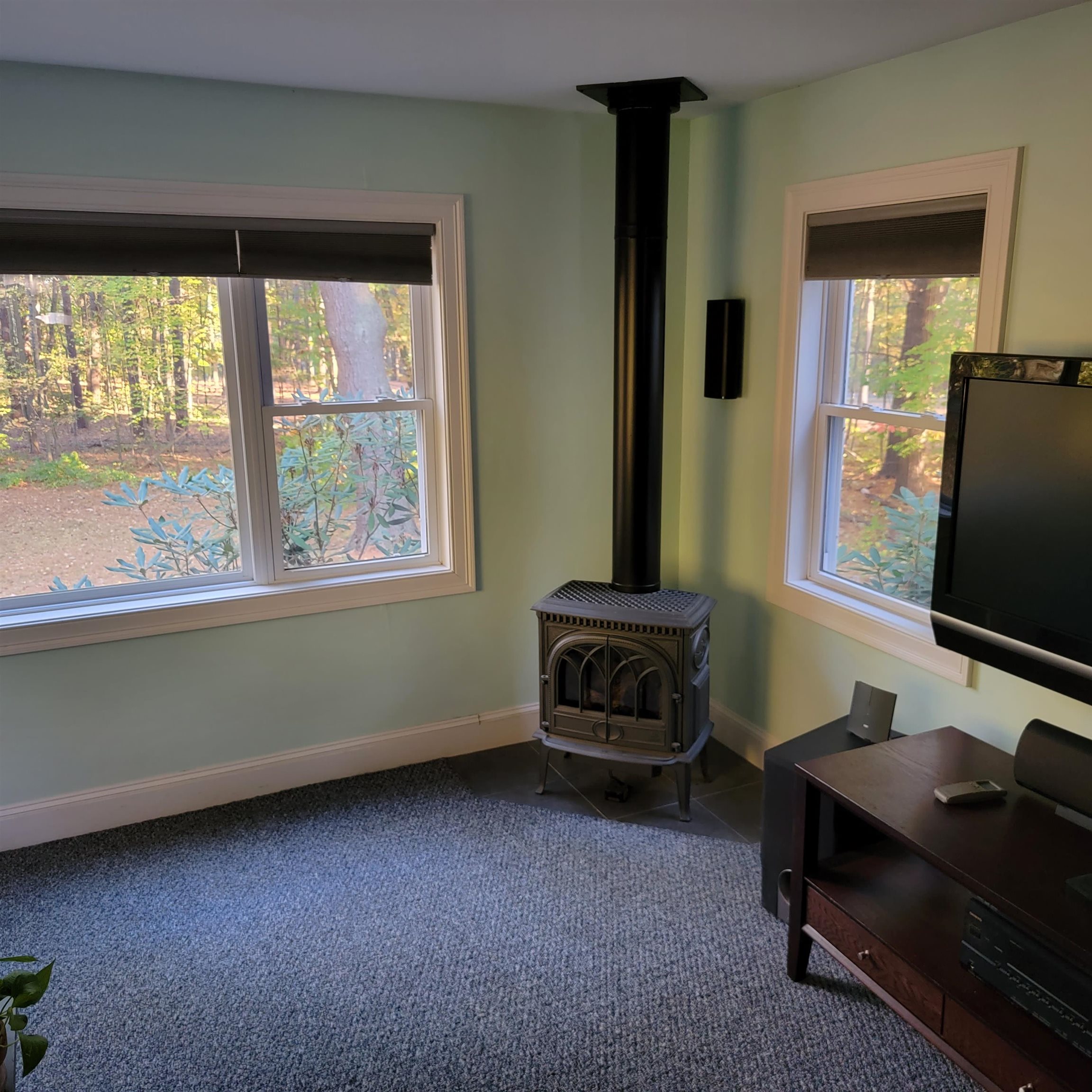 248 Dover Point Road Dover, NH 03820 - Photo 8 of 17