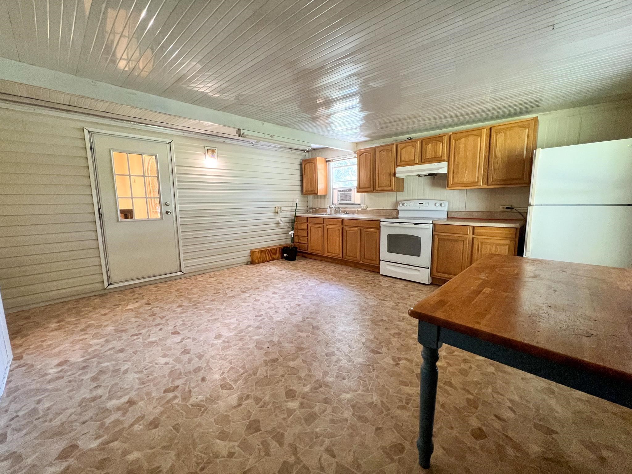 7123 Jody Morgan Road Perry, FL 32348 - Photo 10 of 31 Gallery Image 10