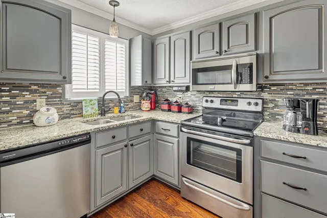 $265,000 | 1115 D Crestview Road, Easley, SC 29642